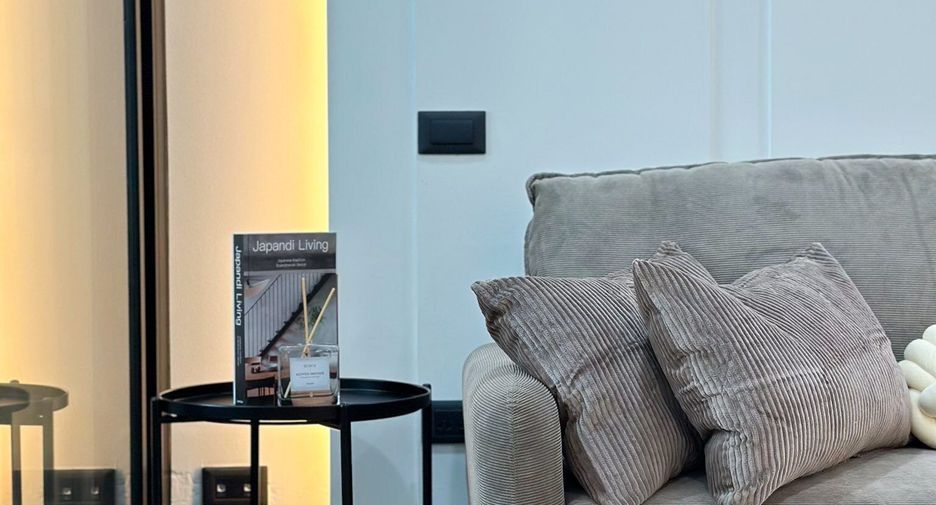 For sale 1 bed condo in Lat Krabang, Bangkok