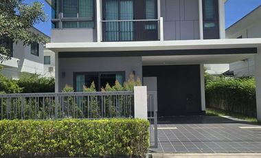 Haus zur Miete mit 4 Zimmer in Mueang Phuket, Phuket