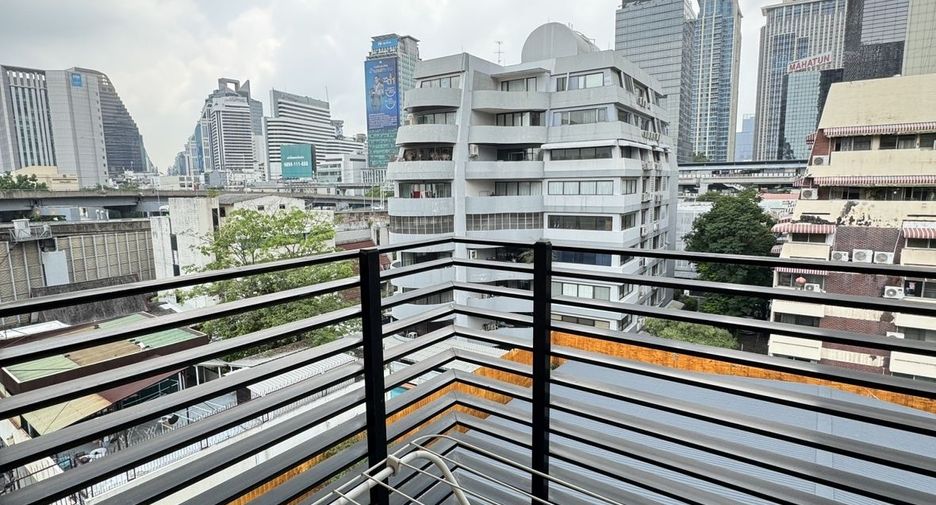 For sale 1 bed condo in Pathum Wan, Bangkok