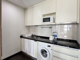 For sale 1 bed condo in Pathum Wan, Bangkok