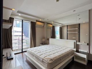 For sale 1 bed condo in Pathum Wan, Bangkok