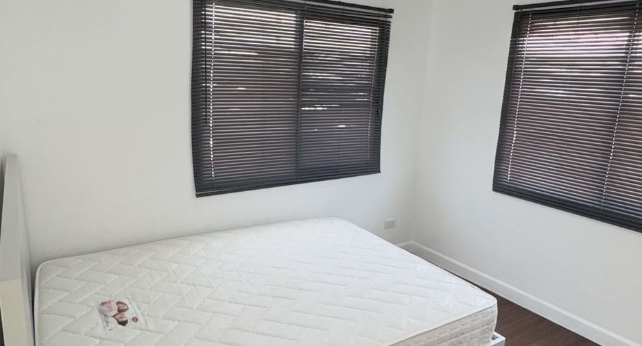 Haus zur Miete mit 3 Zimmer in Mueang Phuket, Phuket