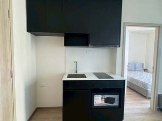 Wohnung zur Miete mit Studio in Huai Khwang, Bangkok