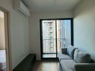 Wohnung zur Miete mit Studio in Huai Khwang, Bangkok