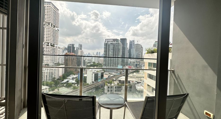 For rent 1 bed condo in Khlong Toei, Bangkok