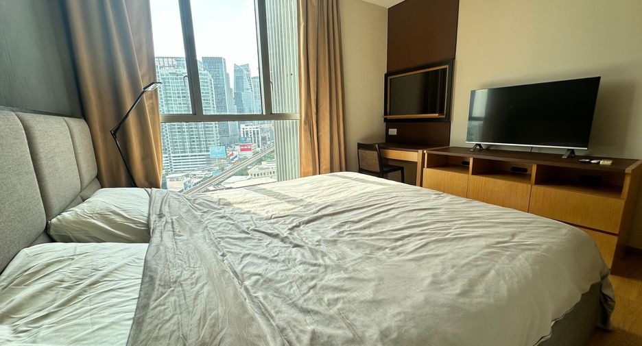For rent 1 bed condo in Khlong Toei, Bangkok