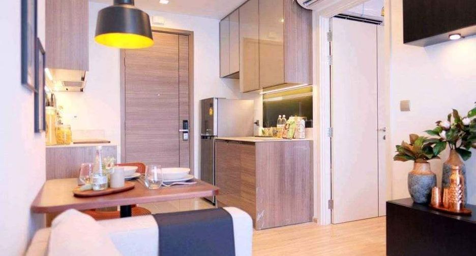 For rent 1 bed condo in Phaya Thai, Bangkok