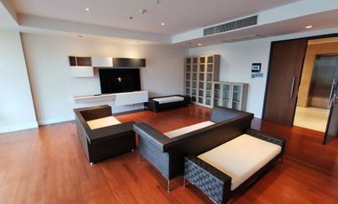 Condo en alquiler de 4 habitaciones en Khlong Toei, Bangkok