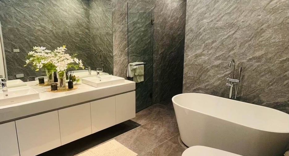 Apartment zur Miete mit 3 Zimmer in Watthana, Bangkok
