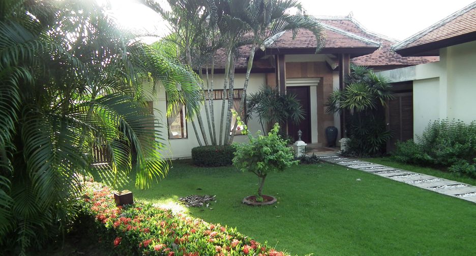 For rent 3 bedrooms villa in Thalang, Phuket