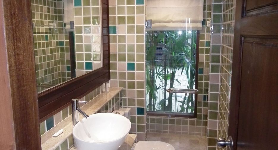 For rent 3 bedrooms villa in Thalang, Phuket