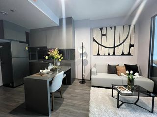 For rent 1 bed condo in Bang Rak, Bangkok