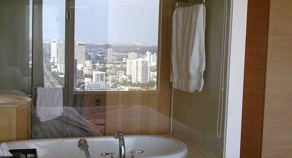 For sale 1 bed condo in Sathon, Bangkok