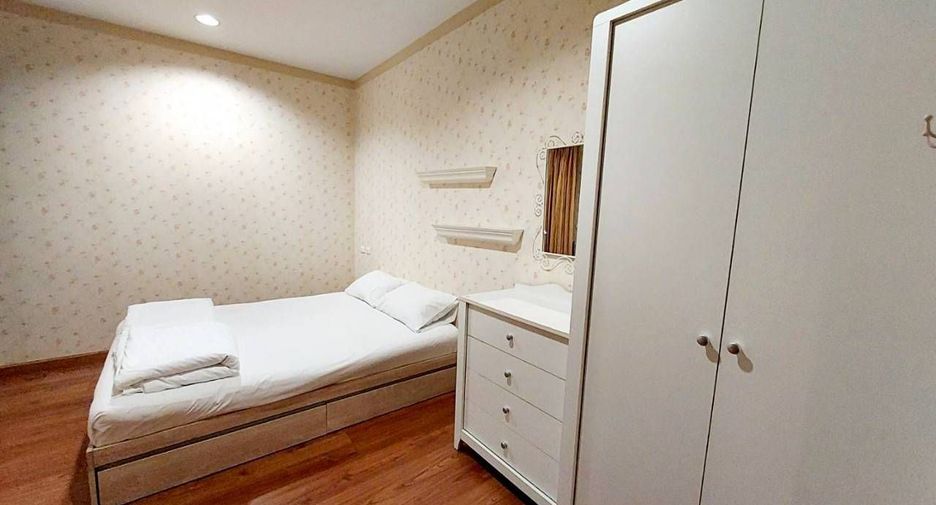 Wohnung zur Miete mit 2 Zimmer in Ratchathewi, Bangkok