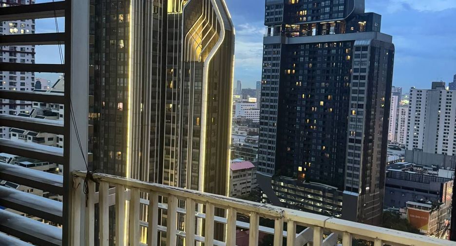 Wohnung zur Miete mit 2 Zimmer in Ratchathewi, Bangkok