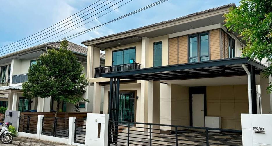 À louer 3 chambres maison à Mueang Phuket, Phuket