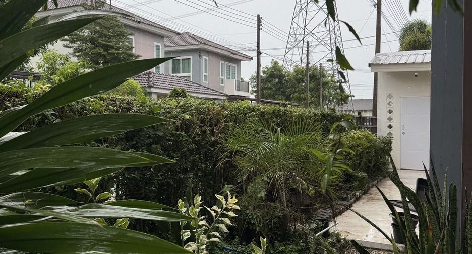 For rent 2 bedrooms townhouse in Mueang Phuket, Phuket