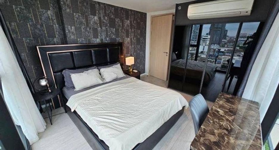 For rent 2 bedrooms condo in Sathon, Bangkok