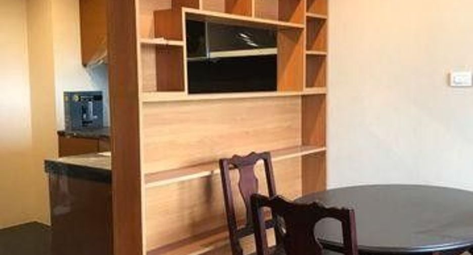 For sale 2 bedrooms condo in Khlong Toei, Bangkok