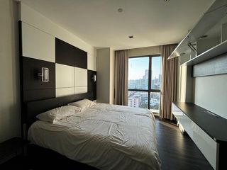 À louer 1 chambre condo à Phra Khanong, Bangkok