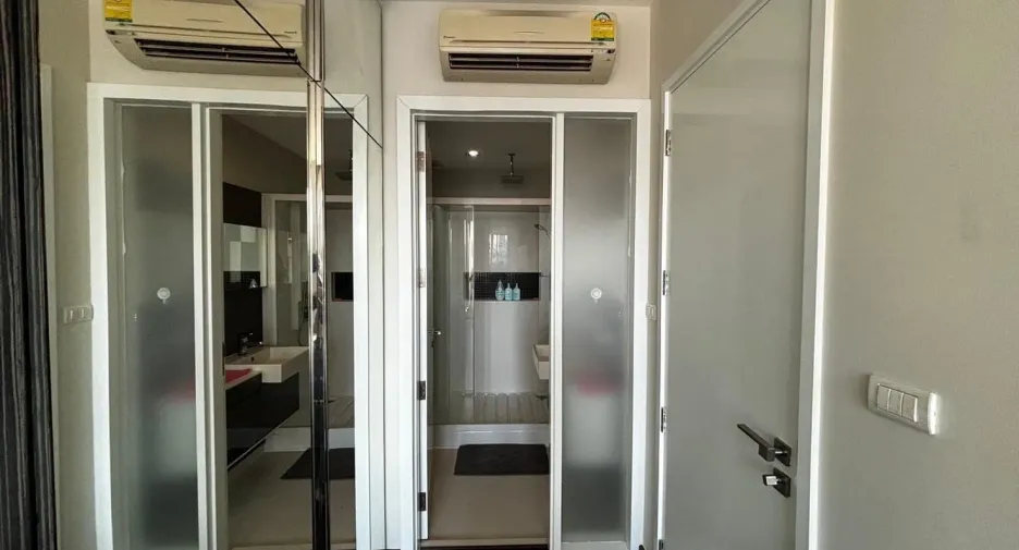 For rent 1 bed condo in Phra Khanong, Bangkok