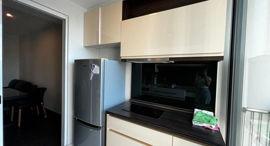 For rent 1 bed condo in Phra Khanong, Bangkok