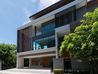 For sale 5 bedrooms house in Lak Si, Bangkok