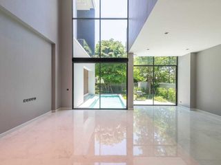 For sale 5 bedrooms house in Lak Si, Bangkok