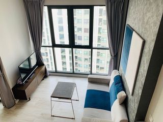 À louer 2 chambres condo à Huai Khwang, Bangkok