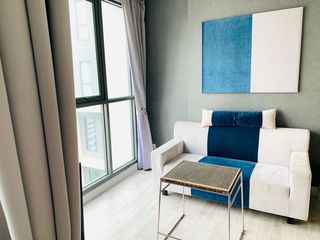 À louer 2 chambres condo à Huai Khwang, Bangkok