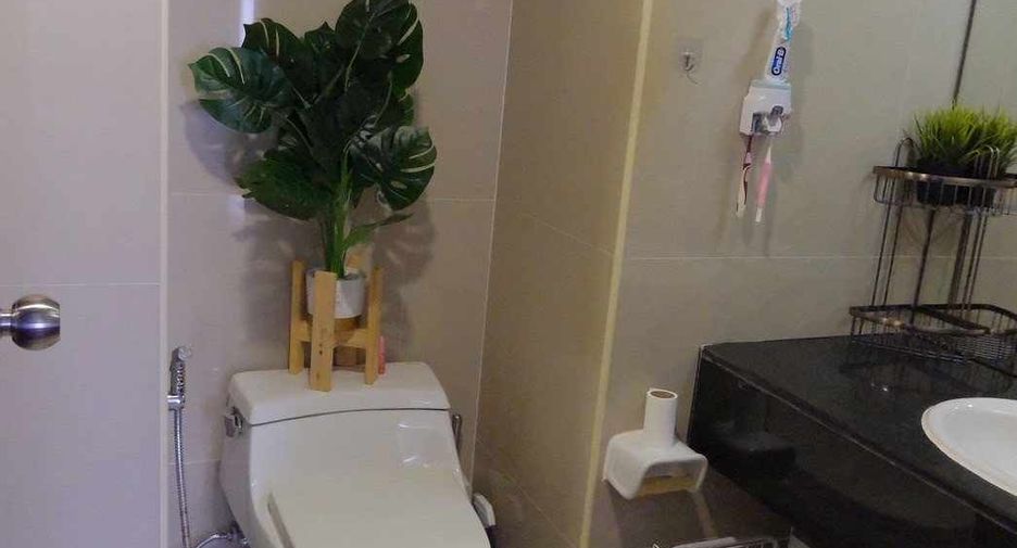 For rent 1 bed condo in Huai Khwang, Bangkok