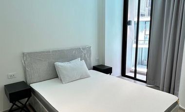 For sale 1 bed condo in Khlong Toei, Bangkok