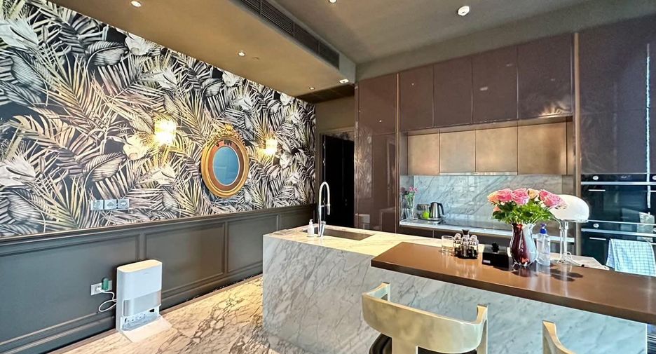 For rent 3 bedrooms condo in Watthana, Bangkok