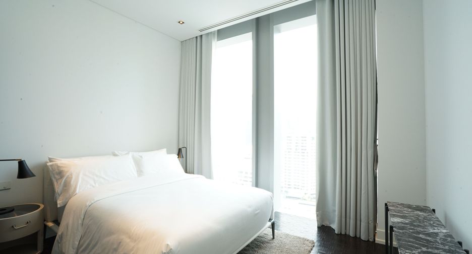 For sale 3 bedrooms condo in Sathon, Bangkok