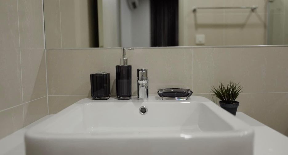 Condo en venta de estudio en Huai Khwang, Bangkok