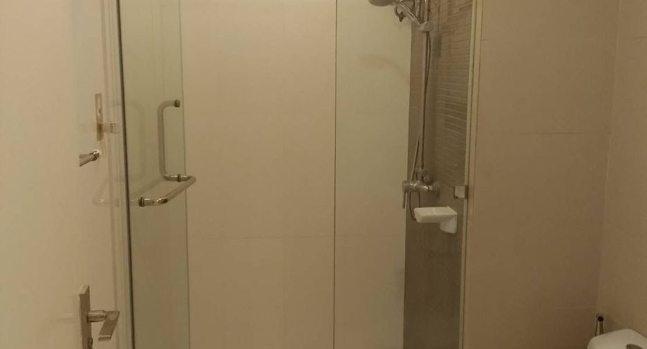 Wohnung zur Miete mit 3 Zimmer in Khlong Toei, Bangkok