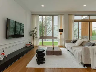 For rent 3 bedrooms house in Saphan Sung, Bangkok