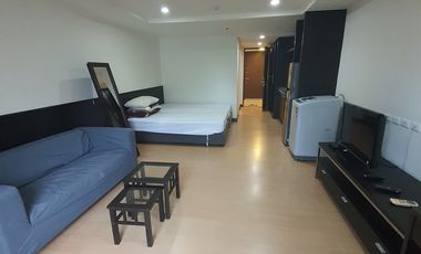 For rent studio condo in Khlong Toei, Bangkok