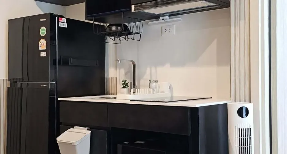 For rent 1 bed condo in Huai Khwang, Bangkok