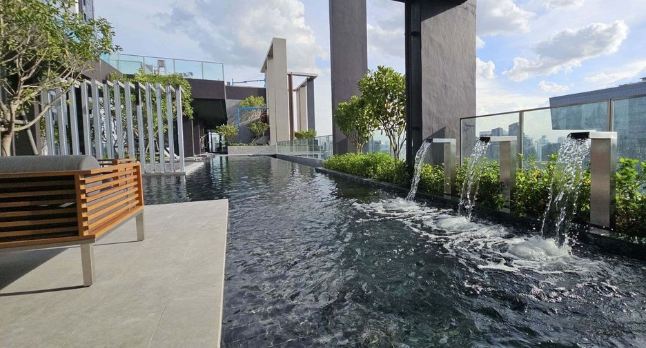 For rent 1 bed condo in Huai Khwang, Bangkok
