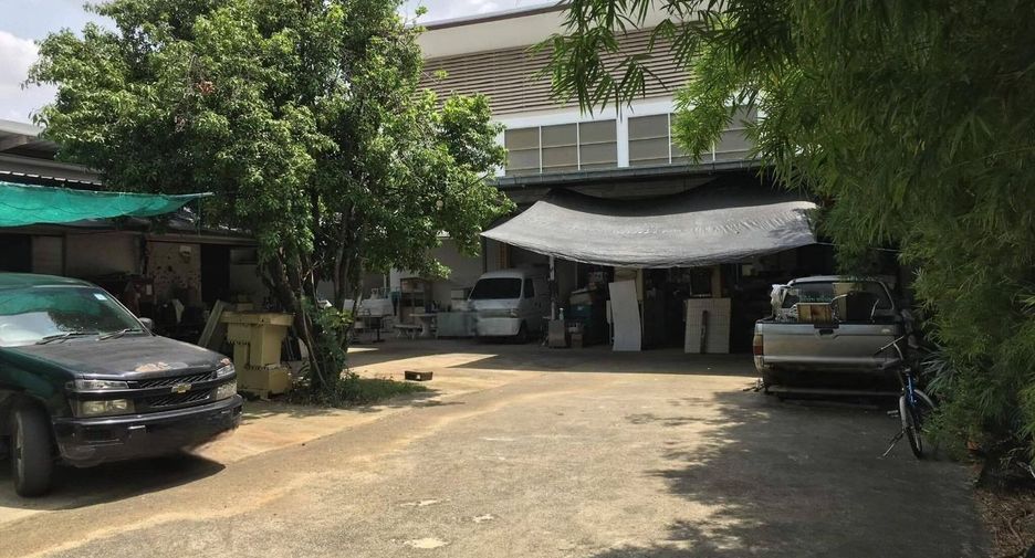 For sale land in Lat Phrao, Bangkok