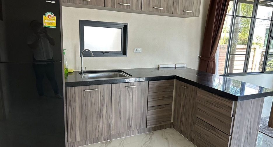 Haus zur Miete mit 3 Zimmer in Mueang Phuket, Phuket