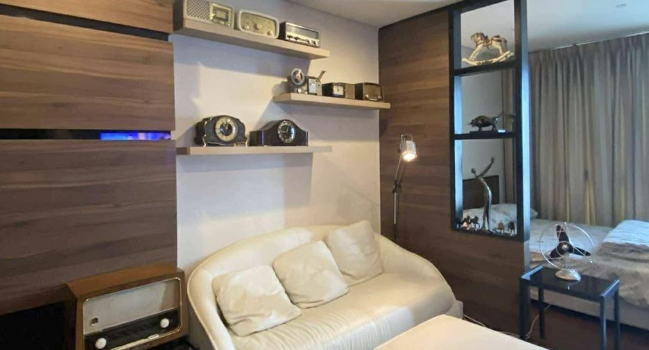 À louer 1 chambre condo à Watthana, Bangkok
