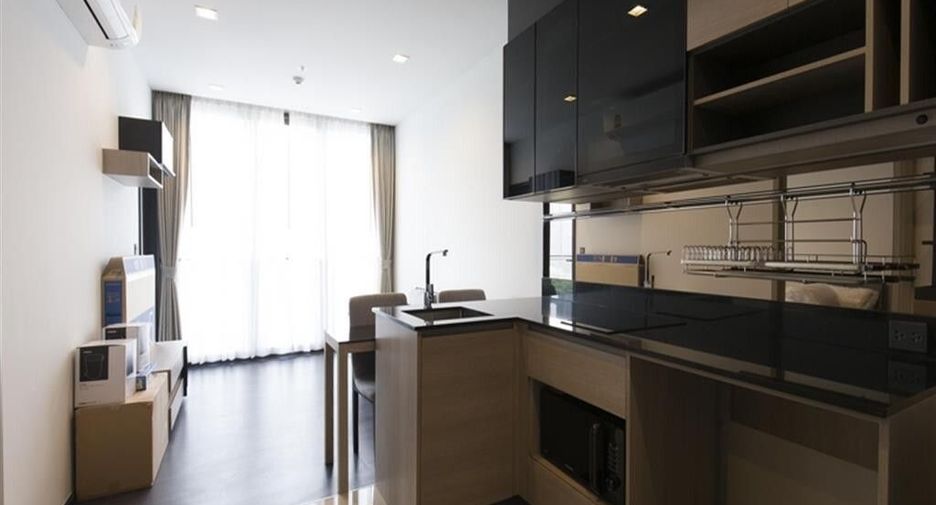 For rent 1 Beds condo in Huai Khwang, Bangkok