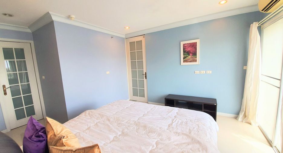 For sale 2 bedrooms condo in Mueang Samut Prakan, Samut Prakan