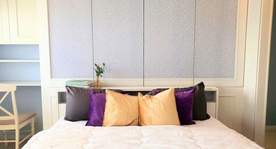 For sale 2 bedrooms condo in Mueang Samut Prakan, Samut Prakan