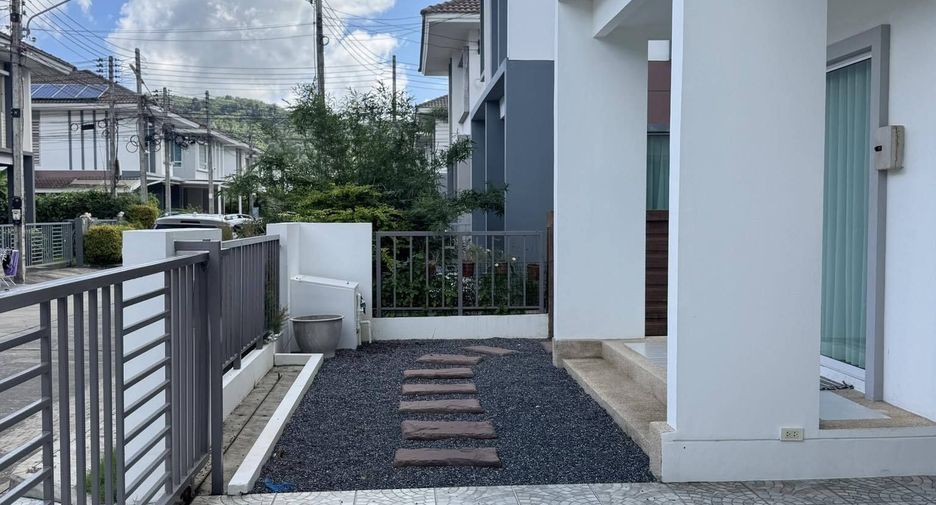 For rent 3 bedrooms house in Mueang Phuket, Phuket