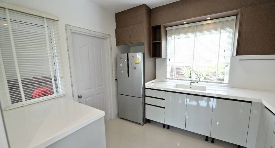For rent 3 bedrooms house in Mueang Phuket, Phuket