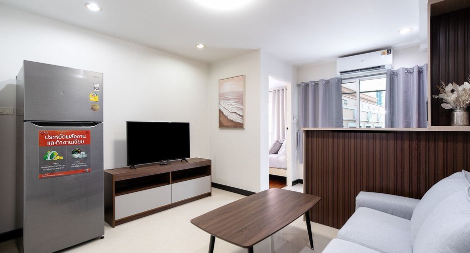 For rent 1 bed condo in Khlong Toei, Bangkok
