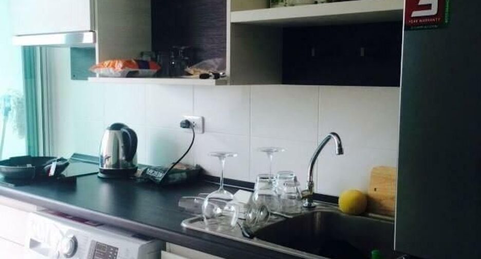 For sale and for rent 2 bedrooms condo in Huai Khwang, Bangkok